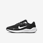 Nike Revolution 7 Older Kids Running Shoes Black